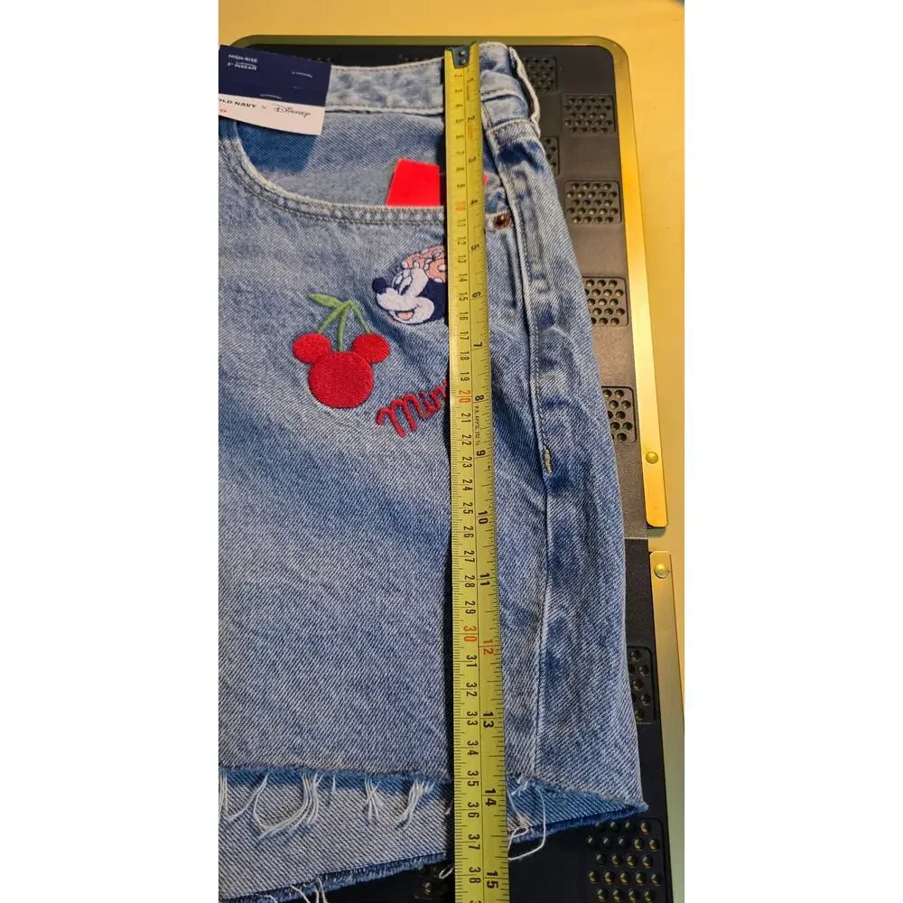 Old Navy x Disney High Waisted OG Jean Cut Off Shorts Size 20 - Picture 7 of 7